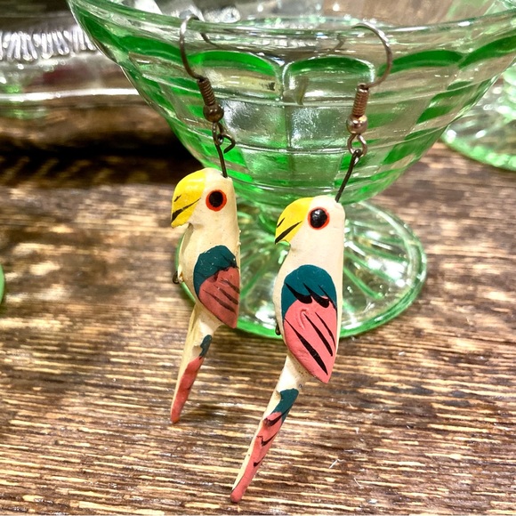 Vintage Jewelry - Vintage Parrot Earrings Handmade Wood